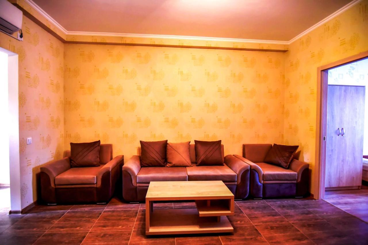 Hotel Blue Ridge Tbilisi Esterno foto